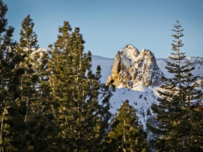 Гостиница St. Moritz 75, Мамонт Лейкс
